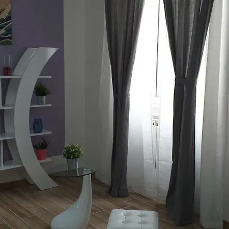 Apartment Mon